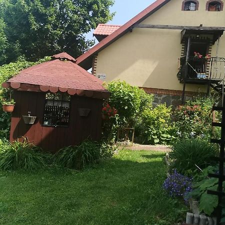 Czerwonki Apartament Mragowo Exterior photo